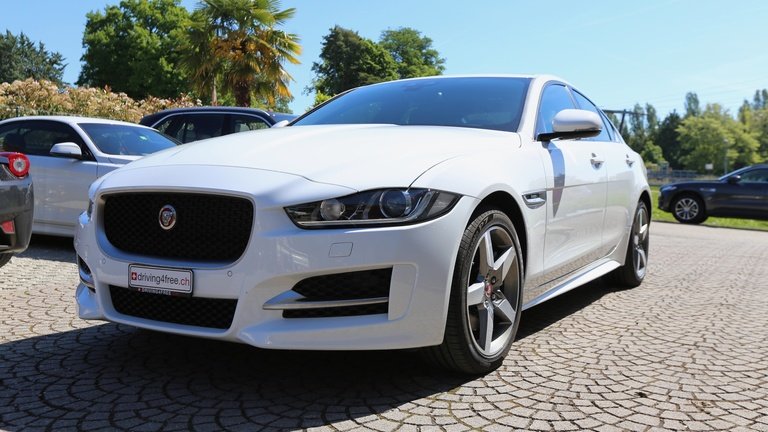 -35% Rabatt auf Jaguar XE!